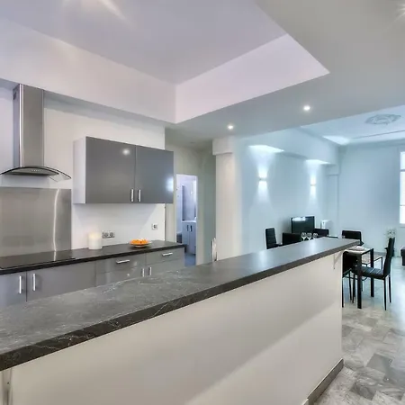Brand New Flat - 9min Walk To 